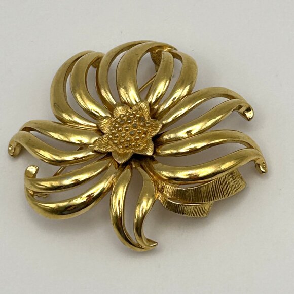 Vintage Monet Jewelry Set Gold Tone Double Link Necklace Cuff Bracelet Floral Br - Picture 5 of 14